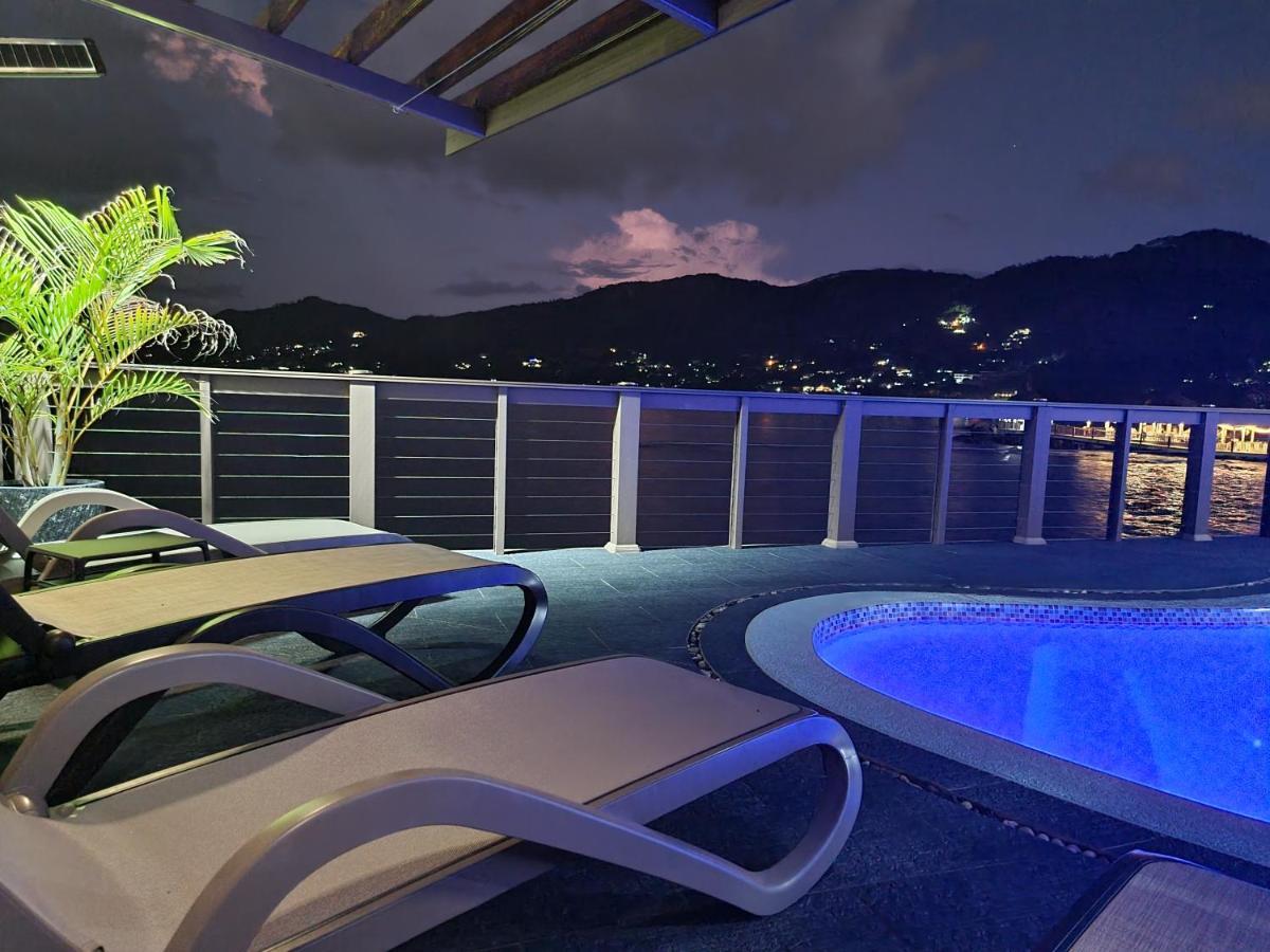 Drake Seaside Studio Apartments Bel Ombre Exteriör bild